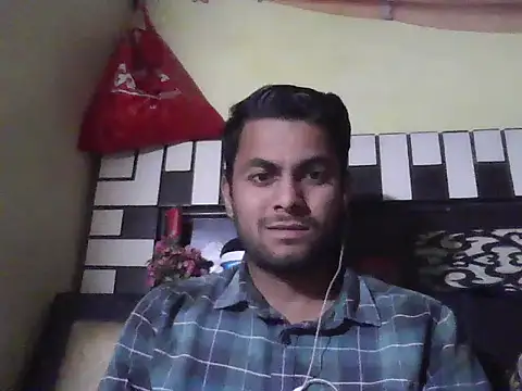 Stubborndesiboy Chat XXX in diretta