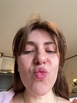 Онлайн чат XXX MariiD