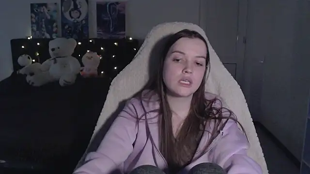 XXX chat uživo modela Little_flowers