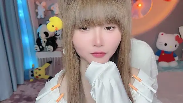 -xiao-xiao- Adlı Modelin Canlı XXX Sohbeti