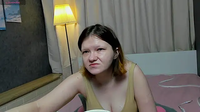 Chat XXX ao vivo de Nora_lovvvv