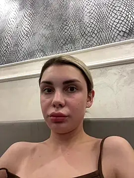 دردشة SandraCarter الجنسية المباشرة