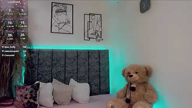 Show modela blonder_roux na web-kameri