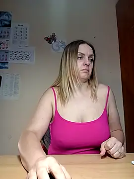 Ami_Foxyn Live XXX chat