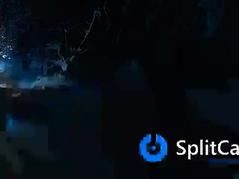 Emeraldsamara_ 网络视讯表演