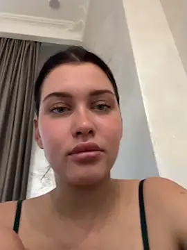 KikiWatson's Live XXX Chat