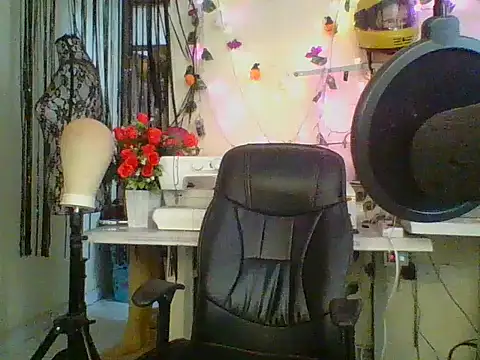 Anaconda2350 Live XXX Chat