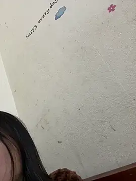 Charlotte-eeのライブXXXチャット