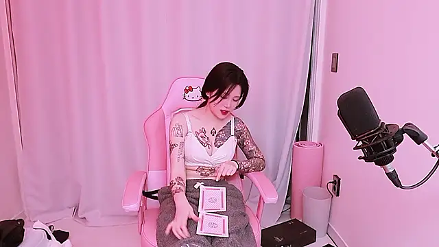 Show modela MISA_02 na web-kameri