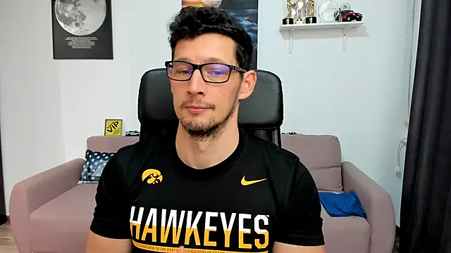 BrutusK08 Webcam show