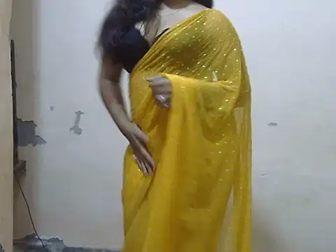 midnight_prisha Show in webcam