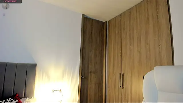 sophie_connors: онлайн-секс-чат