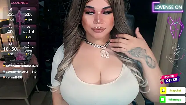 xHugeHarleySelfsuckerx webkamerás műsora