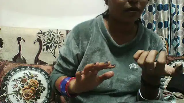 Chatroom XXX en direct de shalini_fire