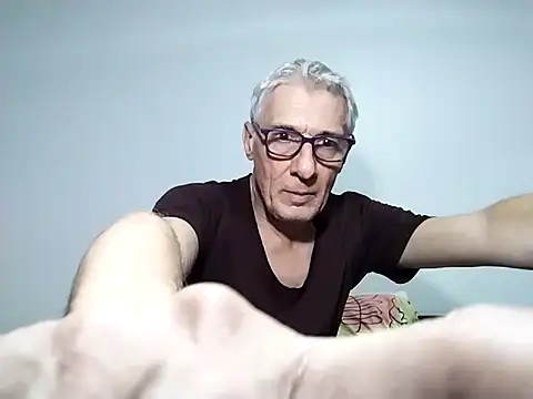 BIGUNCUTHARDCOCK 라이브 XXX 채팅