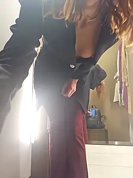 SexyadventuregirlのライブXXXチャット