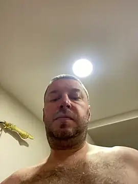 DorianJeday 在線直播表演