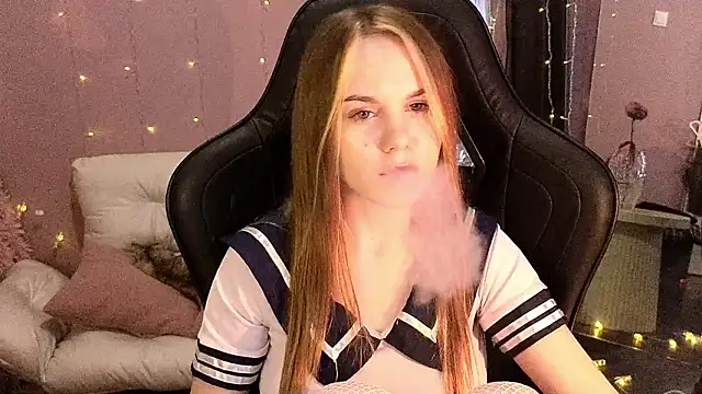 Dyna_bae Chat XXX in diretta