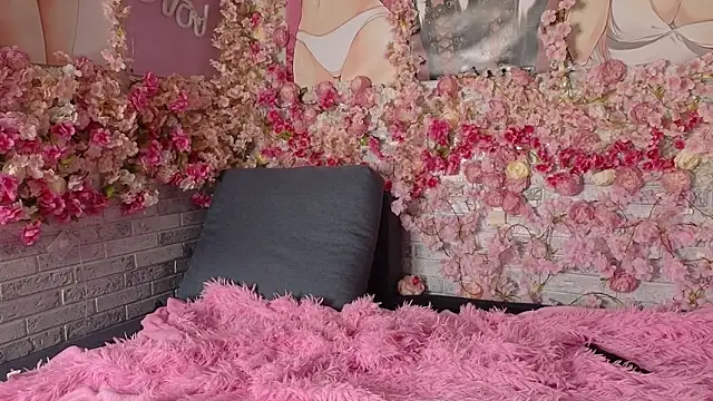 KinkyFriedChicks Chat XXX in diretta