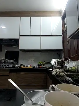 Hot-Sana2 élő XXX-chatje