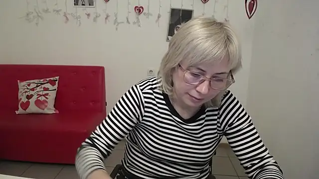 LaurenWishy 在線直播表演