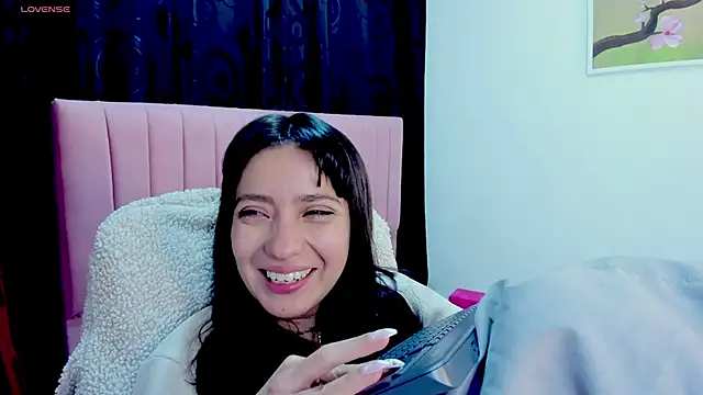 catsi_cat Adlı Modelin Canlı XXX Sohbeti