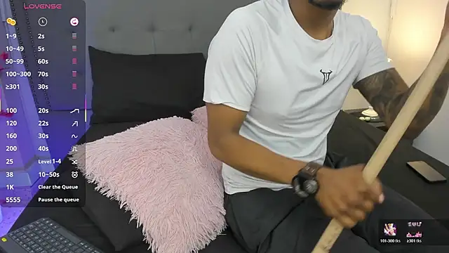 Latinmoster_boss 라이브 XXX 채팅