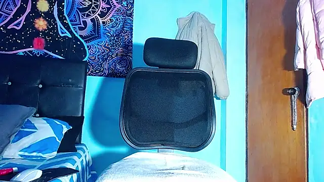 XXX chat uživo modela Techno_420_