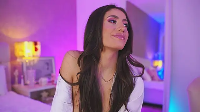 OhhAisha Adlı Modelin Canlı XXX Sohbeti