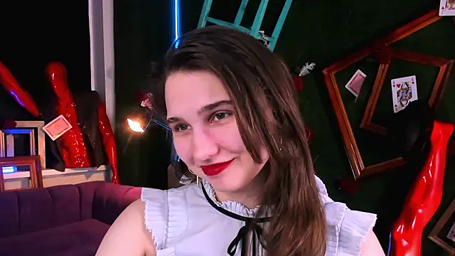 แชท XXX สดของ TessaMill