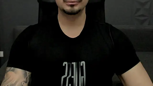 TonyWilcox Chat XXX live