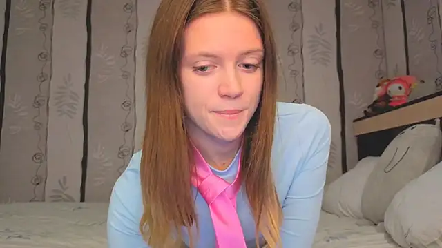 VibeQueenLucy: απευθείας συνομιλία ΧΧΧ