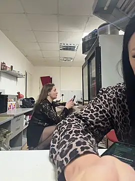 _Mila_Love Live XXX Chat