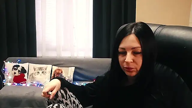 Онлайн чат XXX SweetLouise_