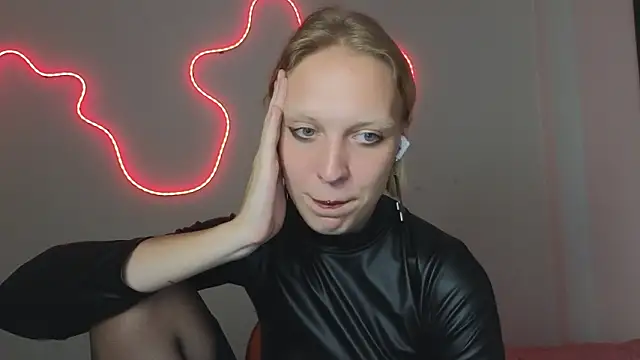 Martha_Hoffman Webcam-Show