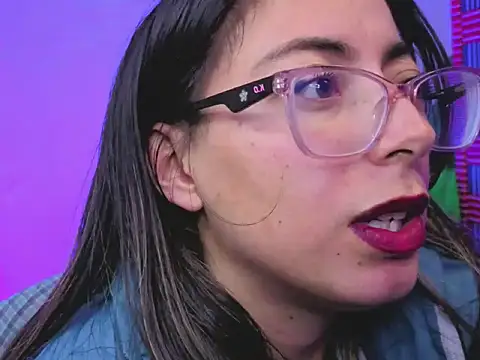 zylla_storn: вебкам-шоу