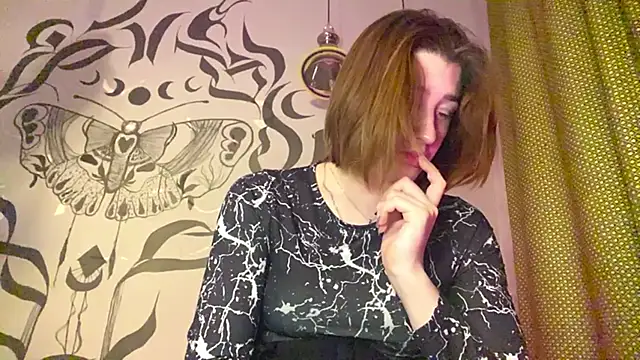 Chatroom XXX en direct de mally_luxxx