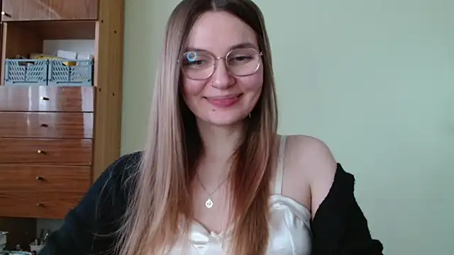 LooveELLYx Chat XXX live