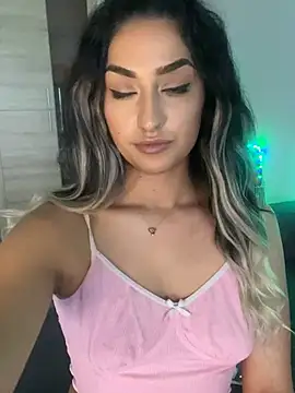 Mia_spicyy 即時 XXX 聊天