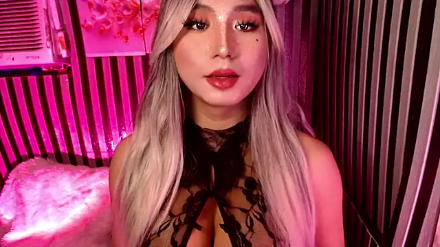 HoresCOCKLUCY 网络视讯表演
