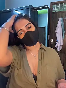 Sexy_Madhurii: онлайн-секс-чат