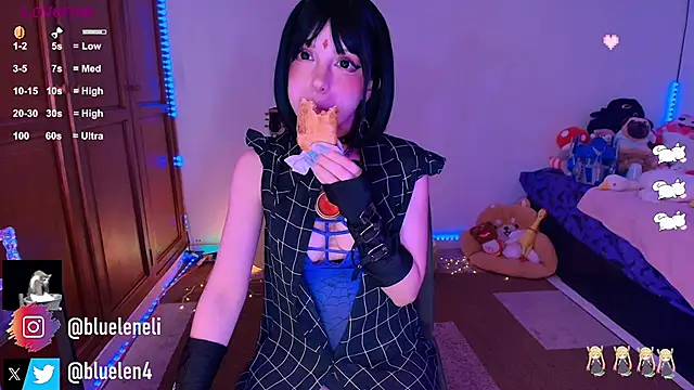 bluelen: онлайн-секс-чат