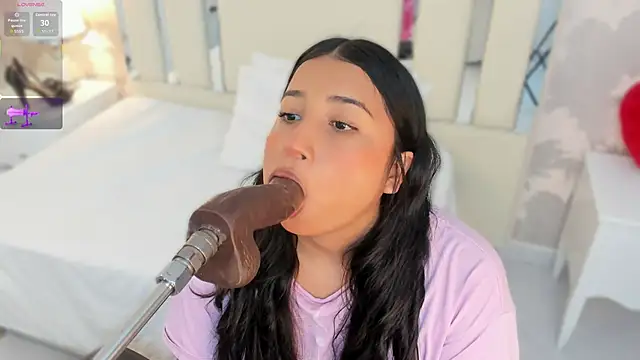 Chat +18 de Miliaangeles ao vivo