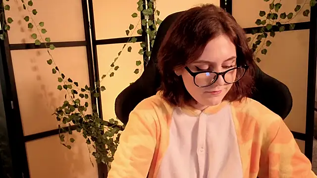 Diana_Flower: онлайн-секс-чат