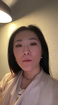 AikoYamada: онлайн-секс-чат