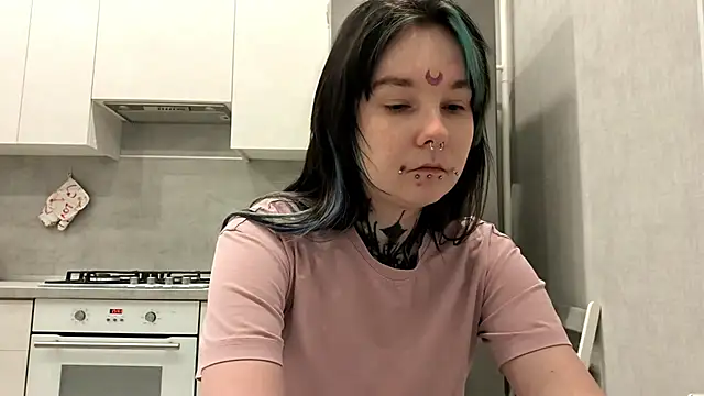 HighelikeGirl élő XXX-chatje