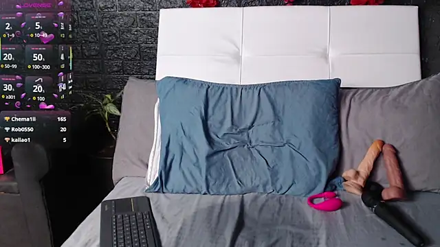 Assia_Roos élő XXX-chatje