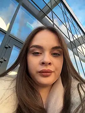 Chat +18 de KristiRich ao vivo