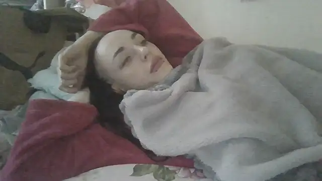 Trinsy_Love: онлайн-секс-чат