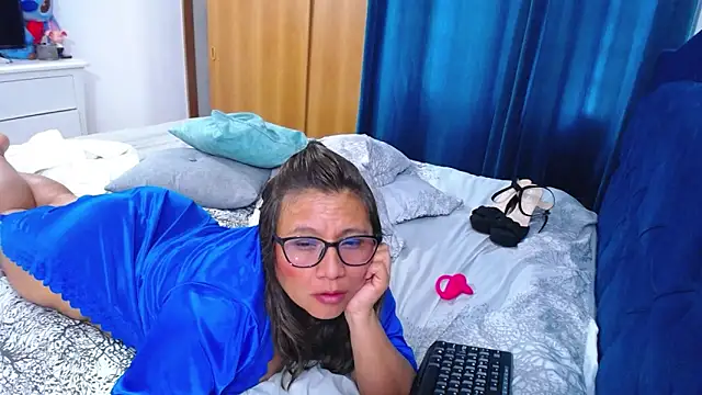 mondirty70のライブXXXチャット